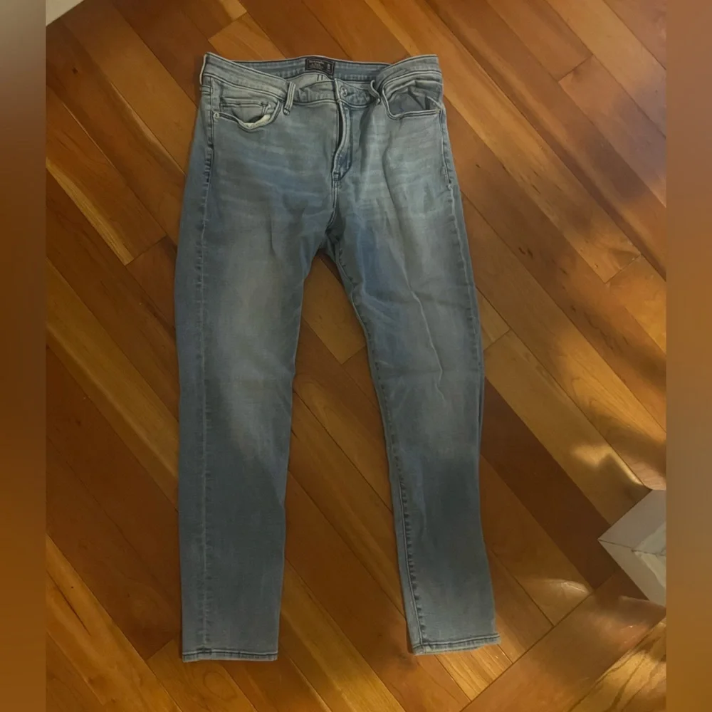 Jeans - Picture 2 of 2